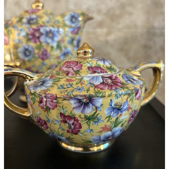 JAMES SADLER SOPHIE CHINTZ MINI COFFEE POT, CREAMER, AND SUGAR - VINTAGE/RARE - Picture 2 of 10